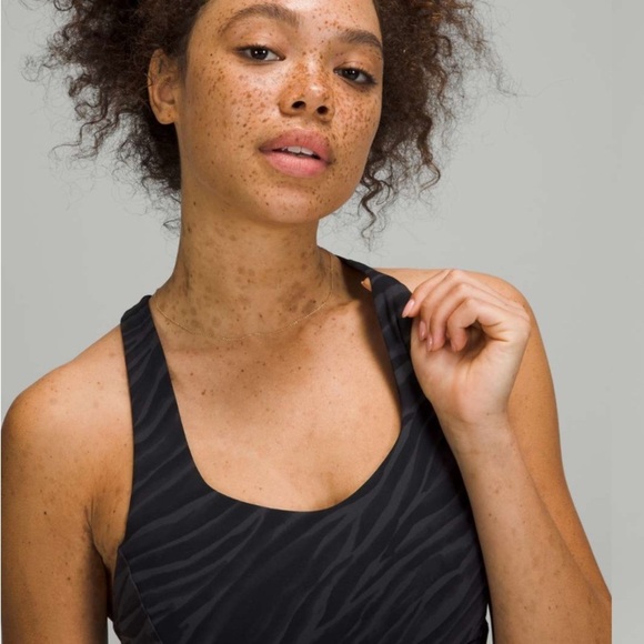 Lululemon Free To Be Serene Bra *Light Support, C/D Cup
Le Tigre Camo Deep Coal - Picture 3 of 7